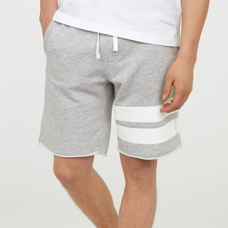 Picture of Knee-lenght Shorts